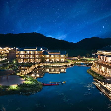 Hotel Indigo Lugu Lake By Ihg Lijiang  Exterior photo